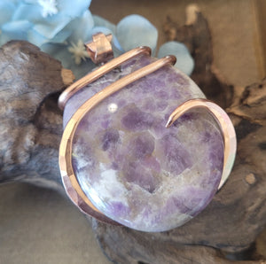 Oval Amethyst Natural Stone Pendant - Copper