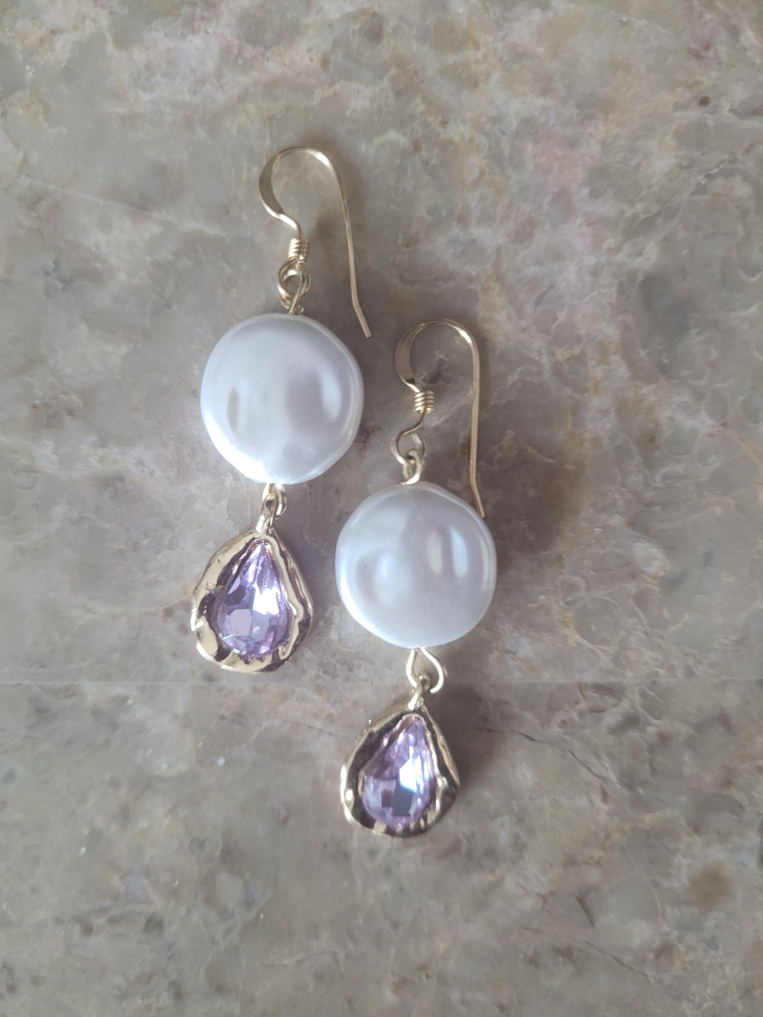 White Coin Pearl and faceted Amethyst drop earrings