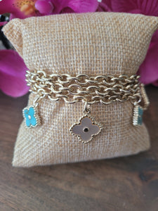 Beautiful Lucky Clover Natural Stone Charm Bracelet