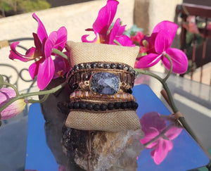 Vibrant Heart shaped Variscite Stone Wrap Bracelet