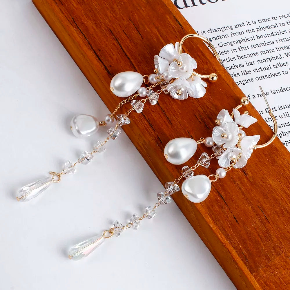 Long White Flower and pearl dangle drop earrings.