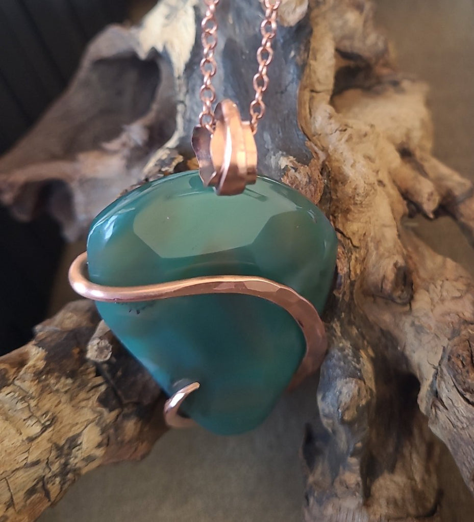 Beautiful Green Agate Copper Wrapped Natural Stone Pendant