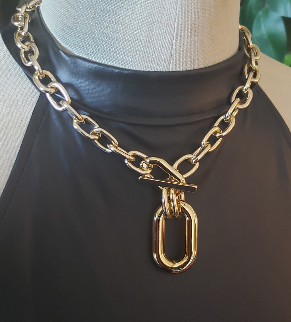 Versatile Thick Chunky Gold Chain Buckle Charm Necklace
