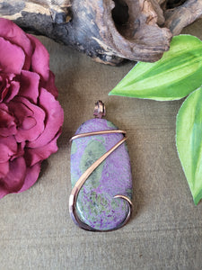 Long Oval Stitchtite Natural Stone Pendant