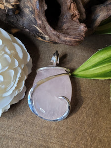 Large Oval Shaped Rose Quartz Natural Stone Pendant