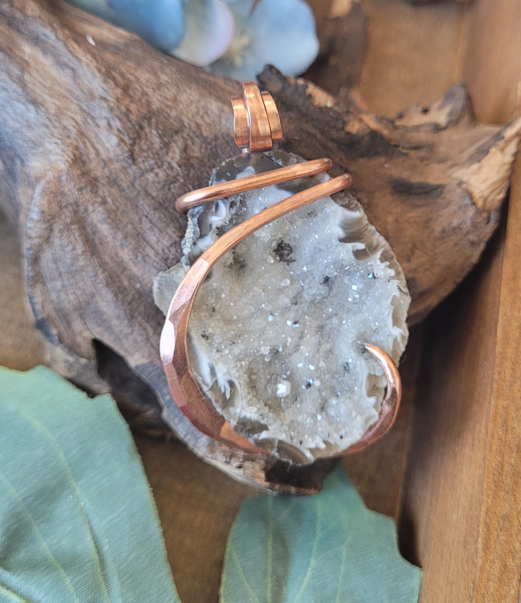 Geode Quartz Druzy Necklace Pendant, Large natural stone unisex Pendant, Druse jewelry