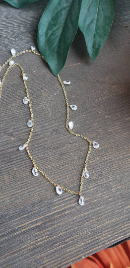 Dainty Petite Minimalist Crystal Teardrop Cluster Necklace