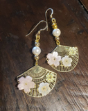 Short Elegant Japanese Fan shaped Earrings, Geisha Fan Earrings